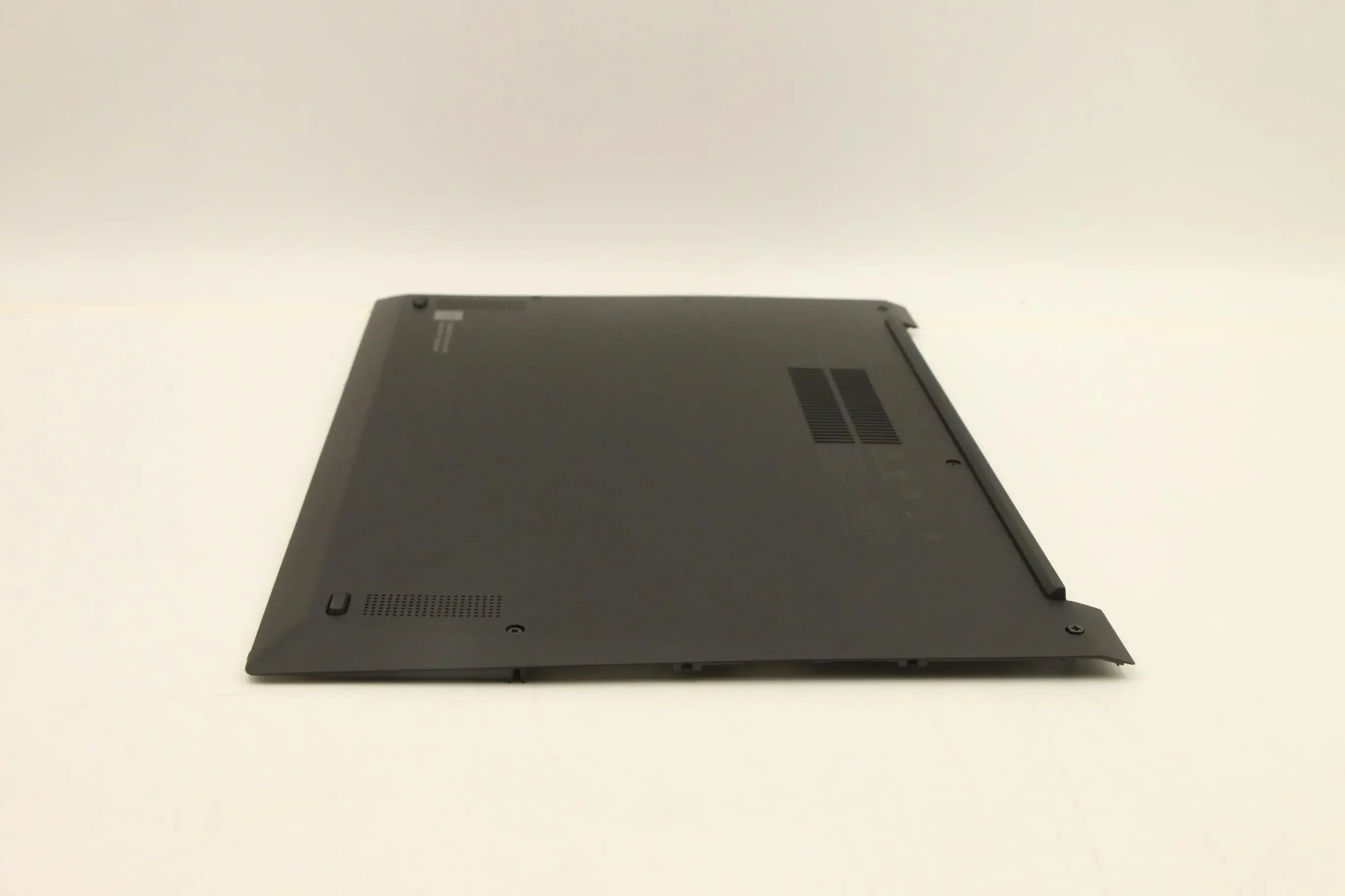 

Новый и оригинальный чехол D Shell Base Bottom Cover Case WLAN для ноутбука Lenovo ThinkPad X1 Carbon 10-го поколения 5M11J01012