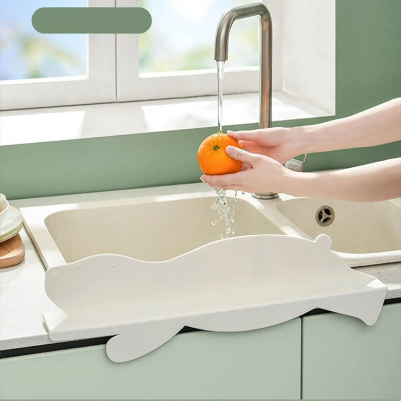 ห้องครัวห้องน้ํา Baffle Sink Splash Guard เครื่องมือแบบพกพาน้ํา Splashproof หมีสีเหลือง