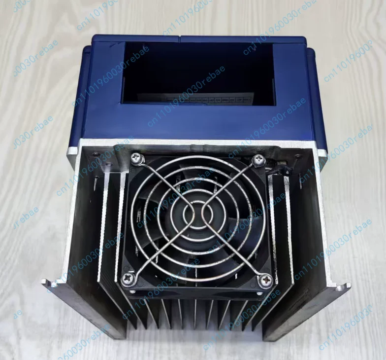 Accessories 1pcs 3.7kw/380v inverter model: md300t3.7b-xc-17