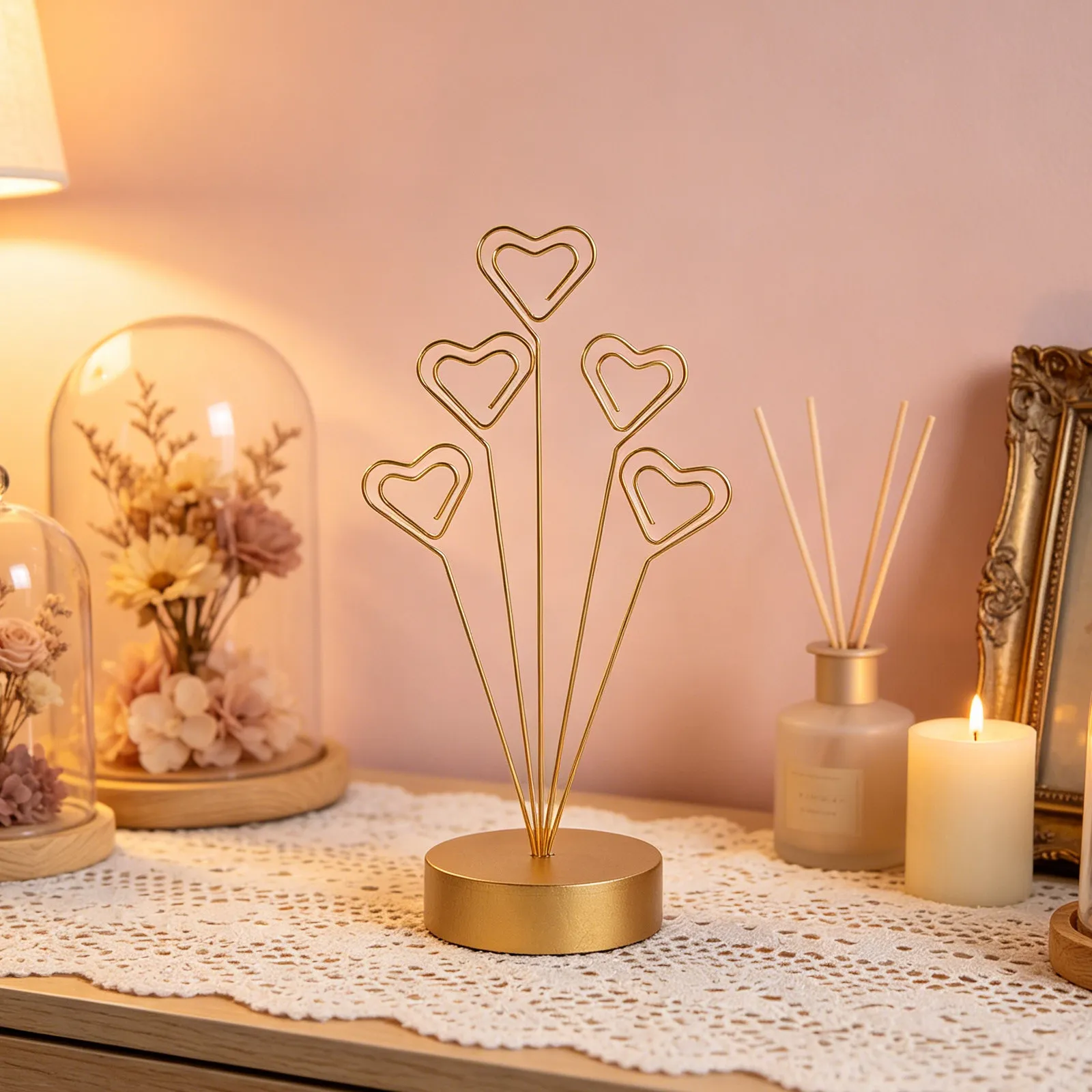 Golden Heart Photo Holder 5-Branch Tree Clip Stand Round Base Desk Display Elegant Card Tree Holder for Office Party Wedding