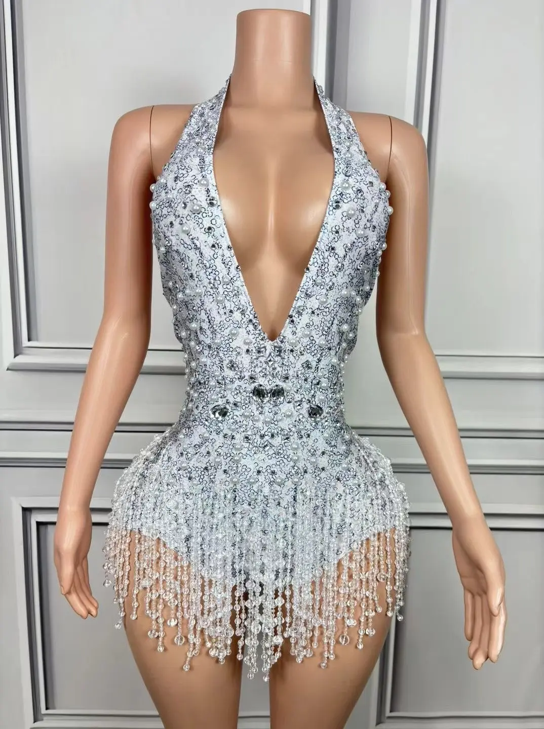 

Sexy Deep V Neck Backless Performance Dance Costume Sparkly Rhinestones Pearls Fringes Bodysuit Dancer Stage Wear Club Outfit