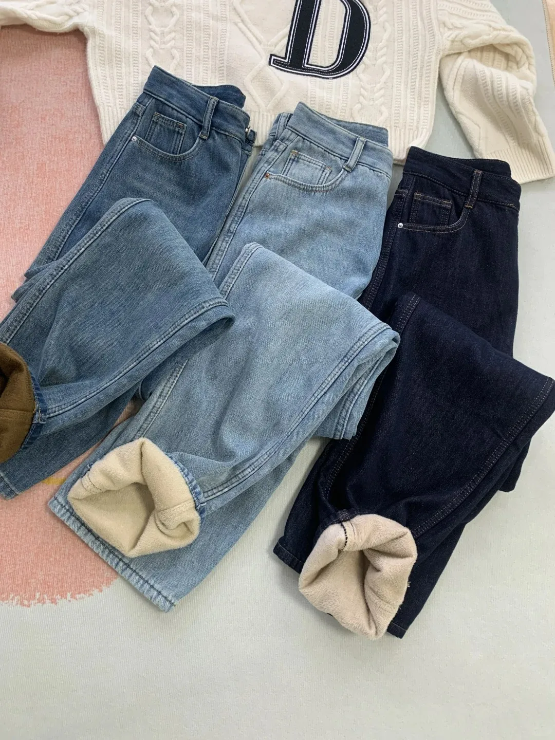 

Fleece Lined High Waist Wide Leg Jeans Loose Fit Bootcut Trousers for Pear Shaped Body Slimming Straight Leg Pants