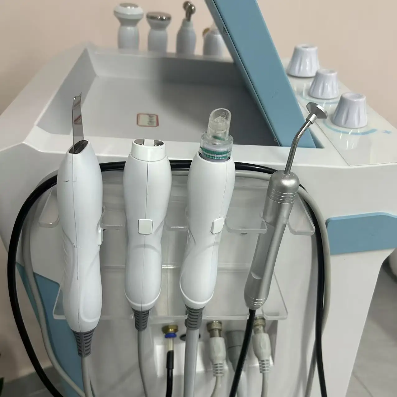 

Oxygen Skin Moisturizing Beauty Machine Hydrodermabrasion Water Peeling Deep Cleansing Exfoliation Beauty Facial Device