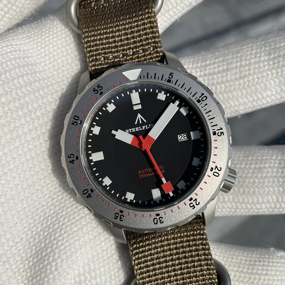 STEELFLIER Officieel SF752 Mode Mechanisch Horloge NH35 Beweging Super BGW9 Lichtgevende 20Bar Waterdichte Luxe Duikhorloges