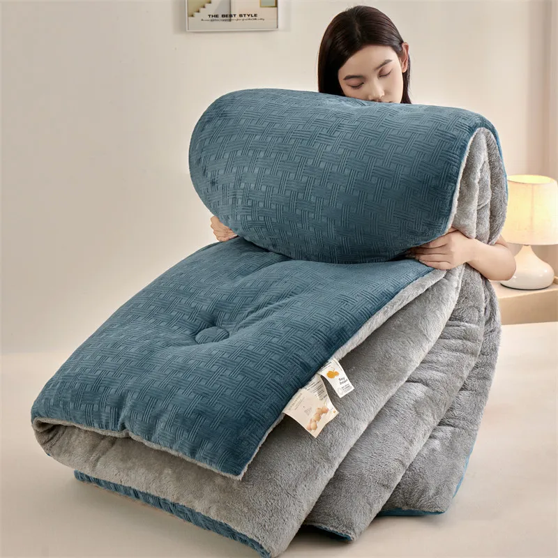 Super Warm Plush Quilt Winter Thick Quilted Duvet Quilts Warm Double Sided Velvet Comforter 200x230cm Soft Extra Large Blanket