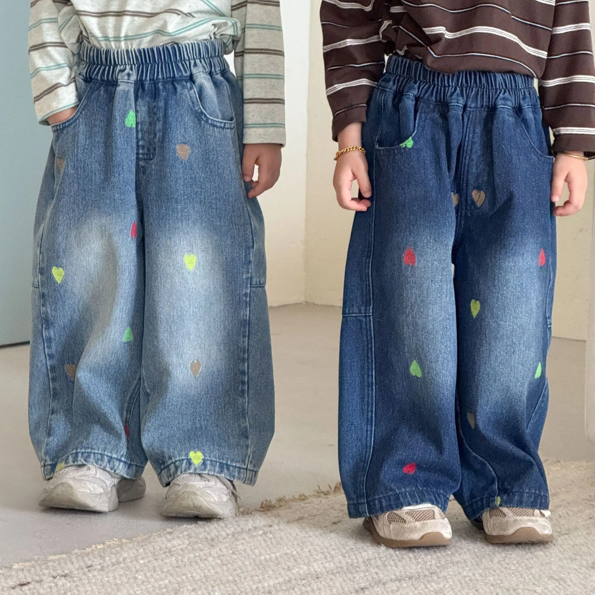 2026 Autumn New Children Denim Trousers Girls Heart Wide Leg Pants Baby Clothes Boys Fashion Casual Pants Kids Loose Jeans