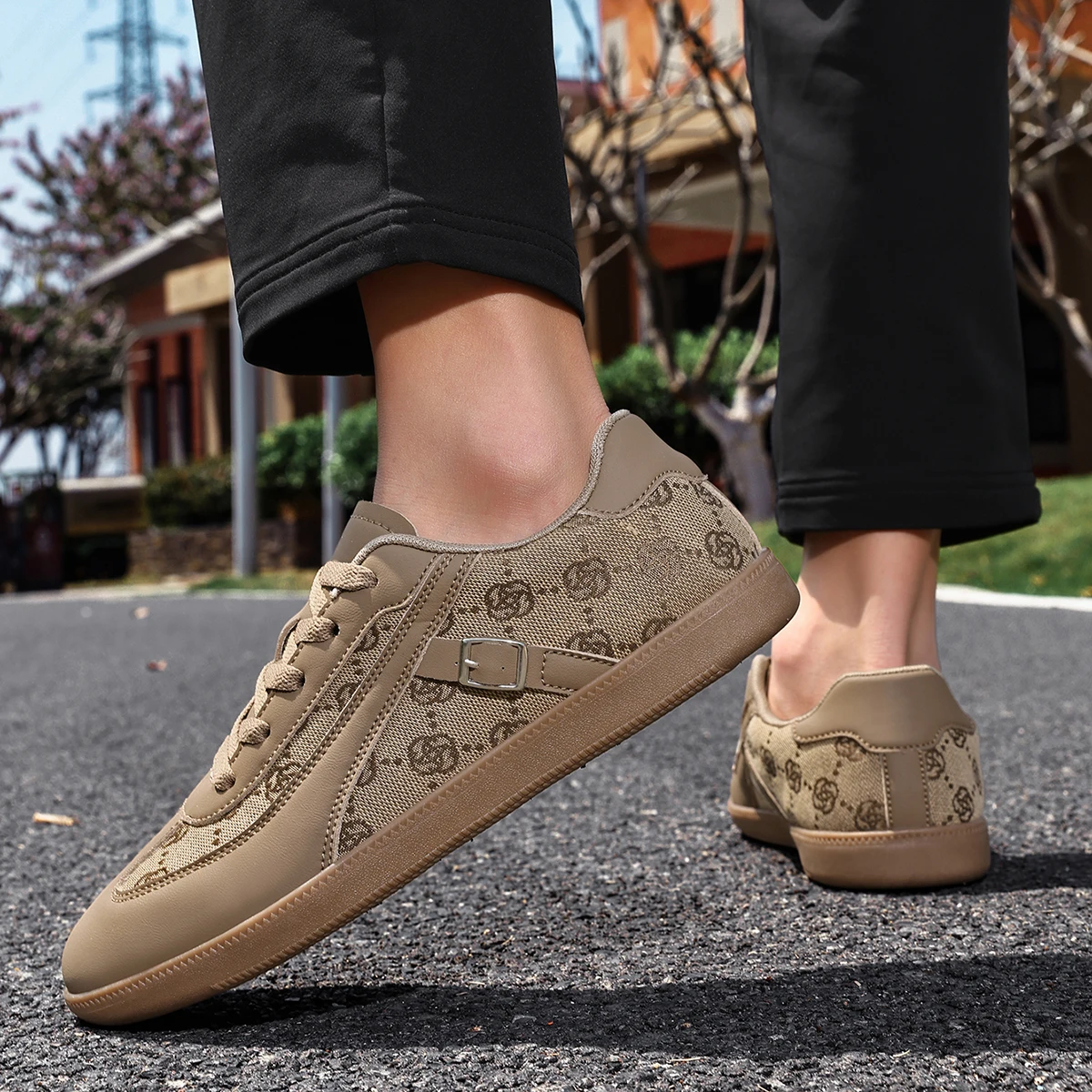 New Men Casual Shoes Walking Sneakers Outdoor Jogging Breathable Comfortable Fashion Lace-up Leisure Running Blade Loafers Brand