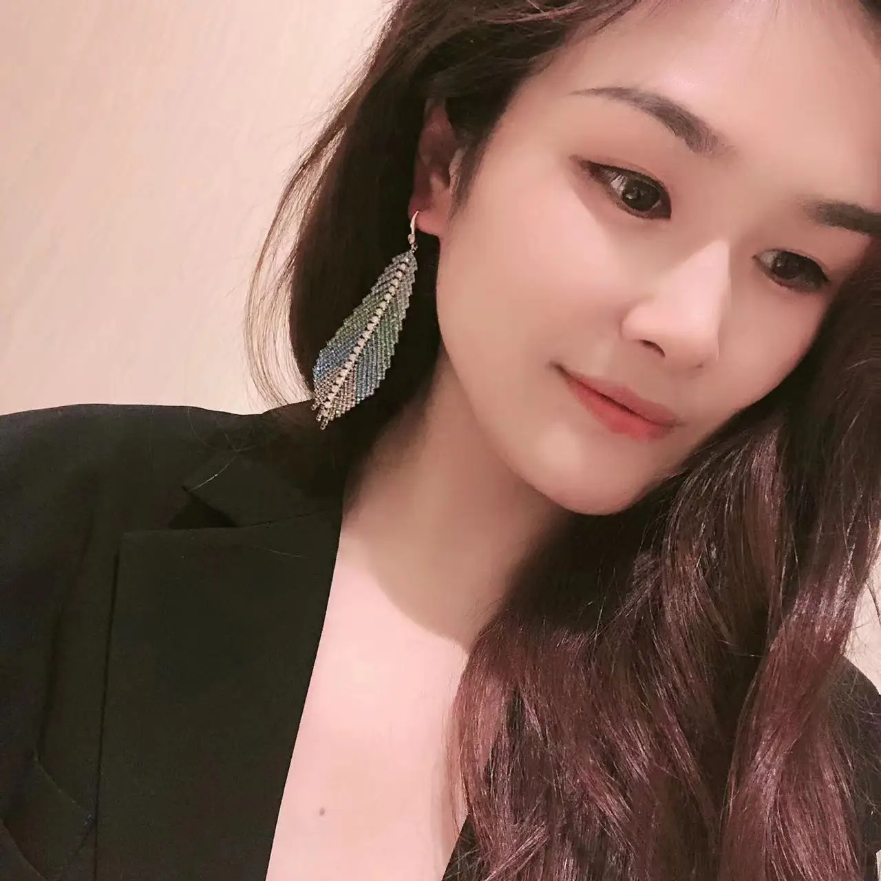 S2994 Dazzling Colorful Blue Feather Zircon Grab Chain Long Tassel Dangle Earrings Geometric Exaggerated Earrings