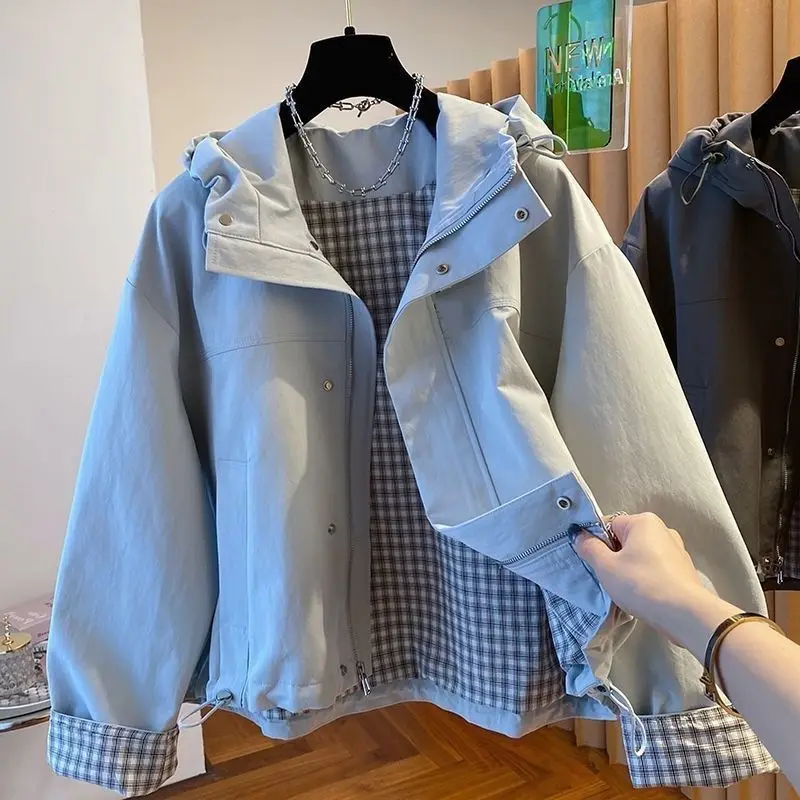 2026 New Loose Plaid Lined Light Blue Hooded Jacket Women's Spring Autumn Short Super Popular Workwear Top Polyester Fiber