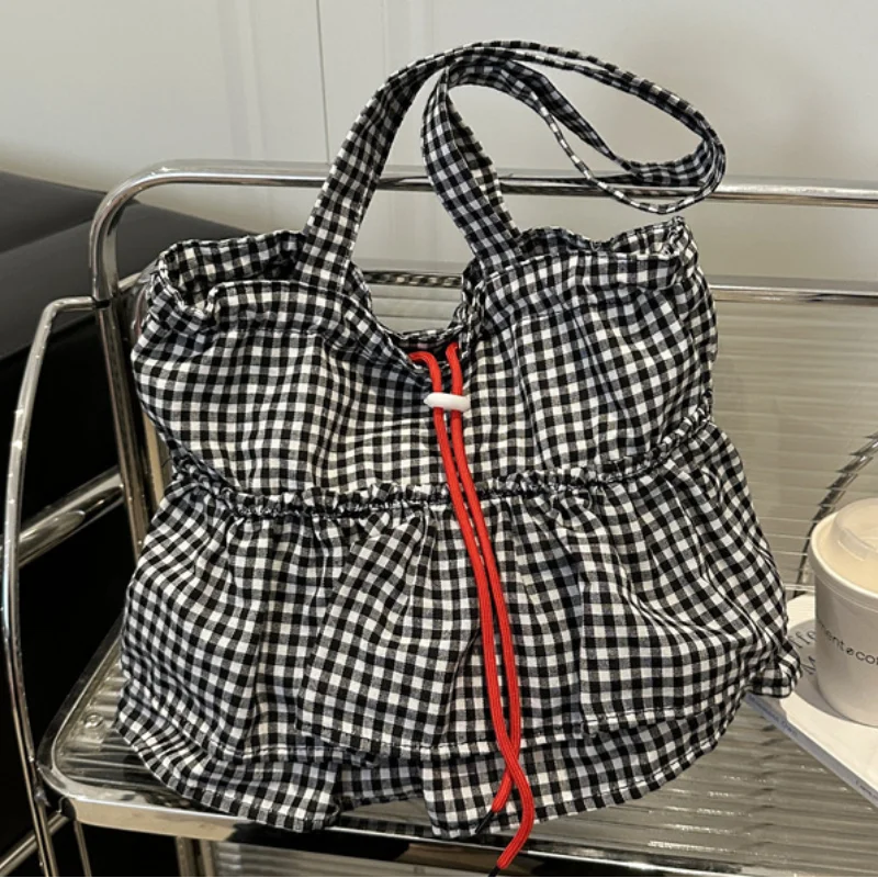 

Check Stripe Large Capacity Canvas Bag Fashion Drawstring Skirt Design Simple Totebag Niche Brand Commuter Versatile Shoulde Bag