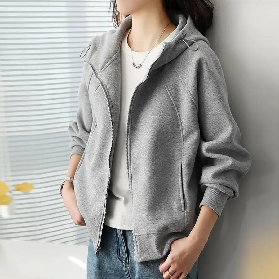 

Кардиган с капюшоном, спортивная куртка для женщин, весенне-осенняя новинка, свободная повседневная корейская версия 2025, новый универсальный топ