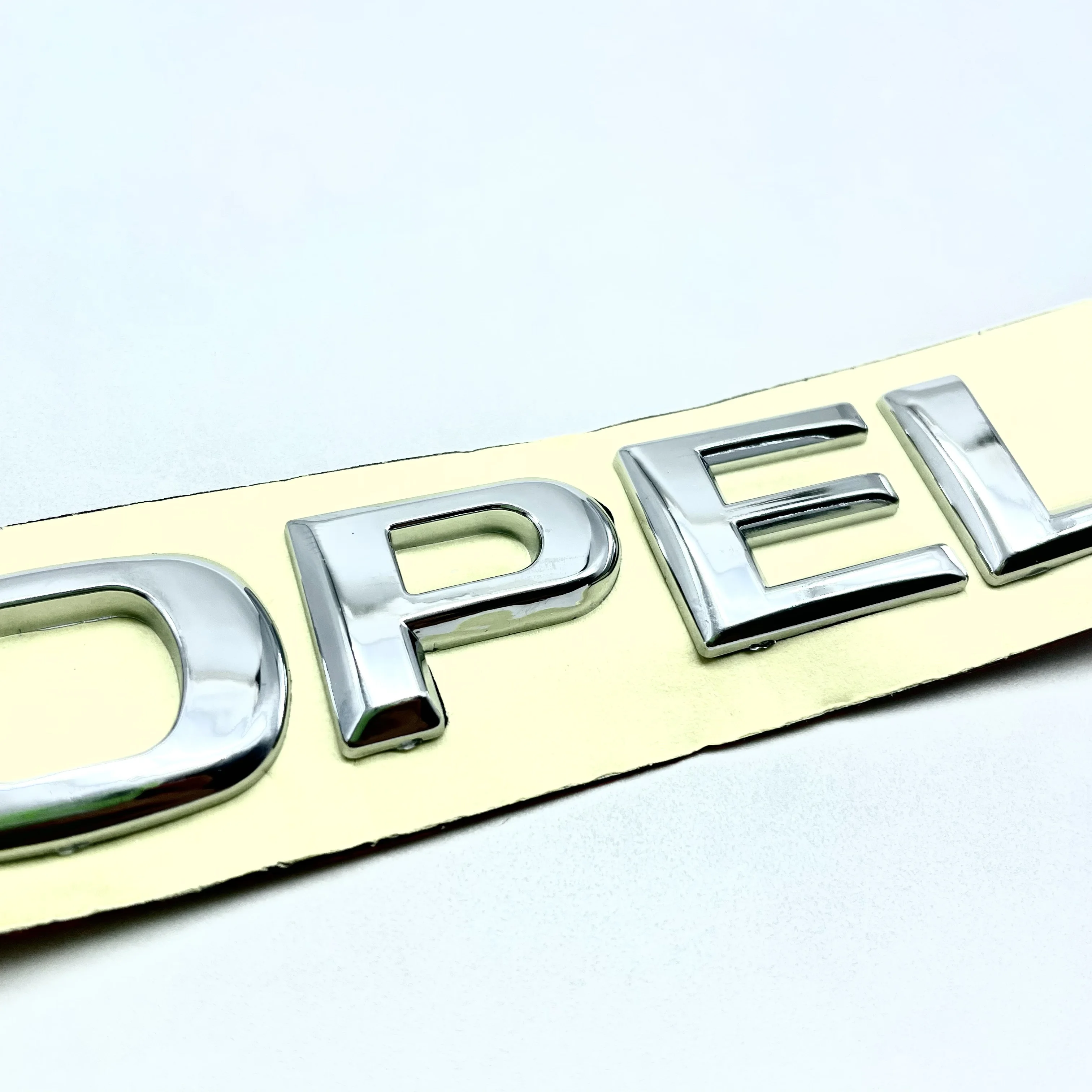 1 piece of OPEL high-quality three-dimensional car logo personalized modification decoration car sticker car peripheral products