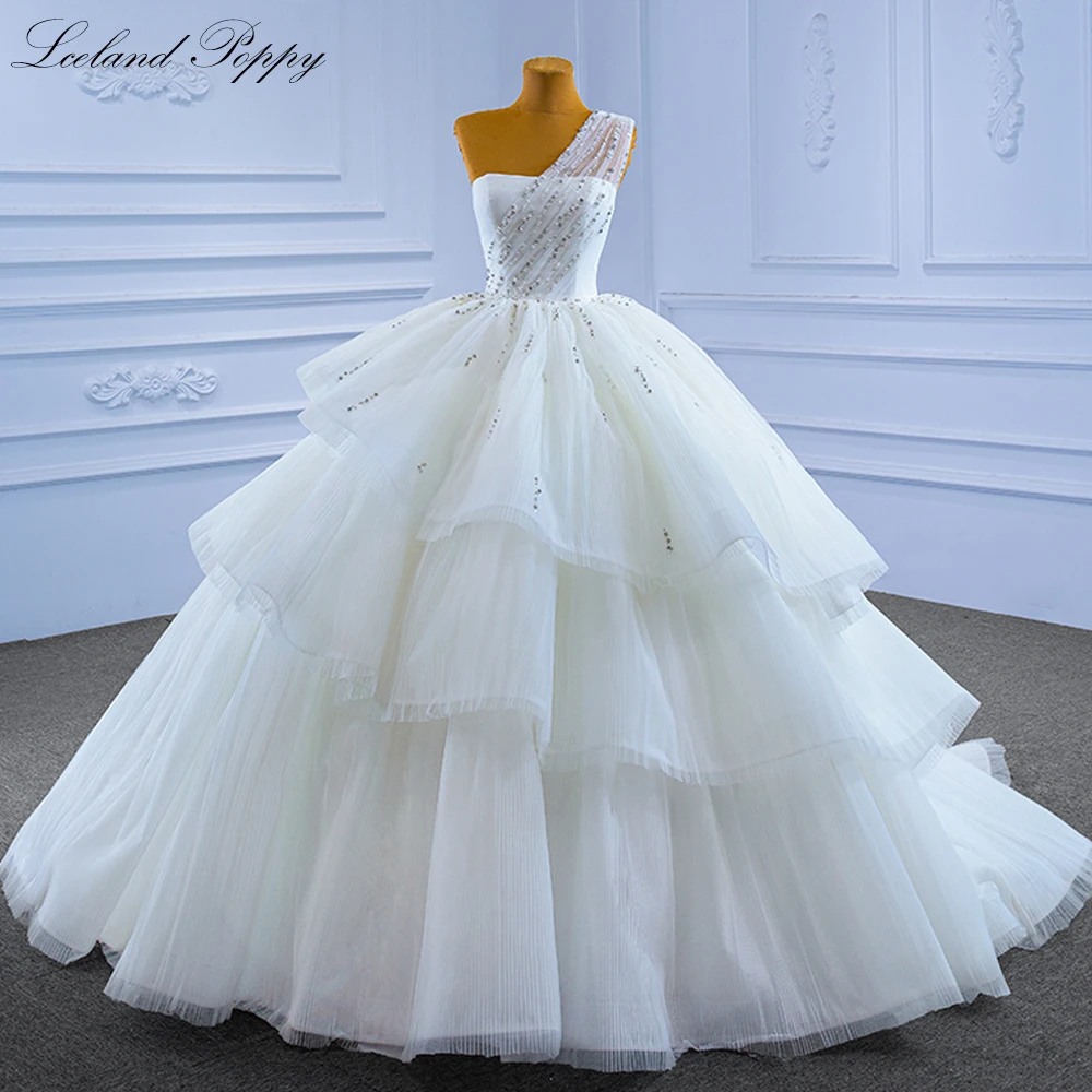 Lceland Poppy Customized Ball Gown One Shoulder Tiered Wedding Dresses Sleeveless Floor Length Beaded Bridal Gowns