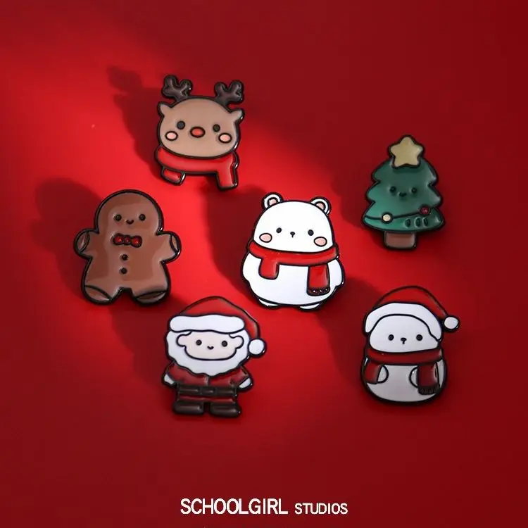 Japanese Cartoon Christmas Brooch Fashion Elk Santa Claus Metal Badge Male Female Students Personalized Backpack Clothing Pins