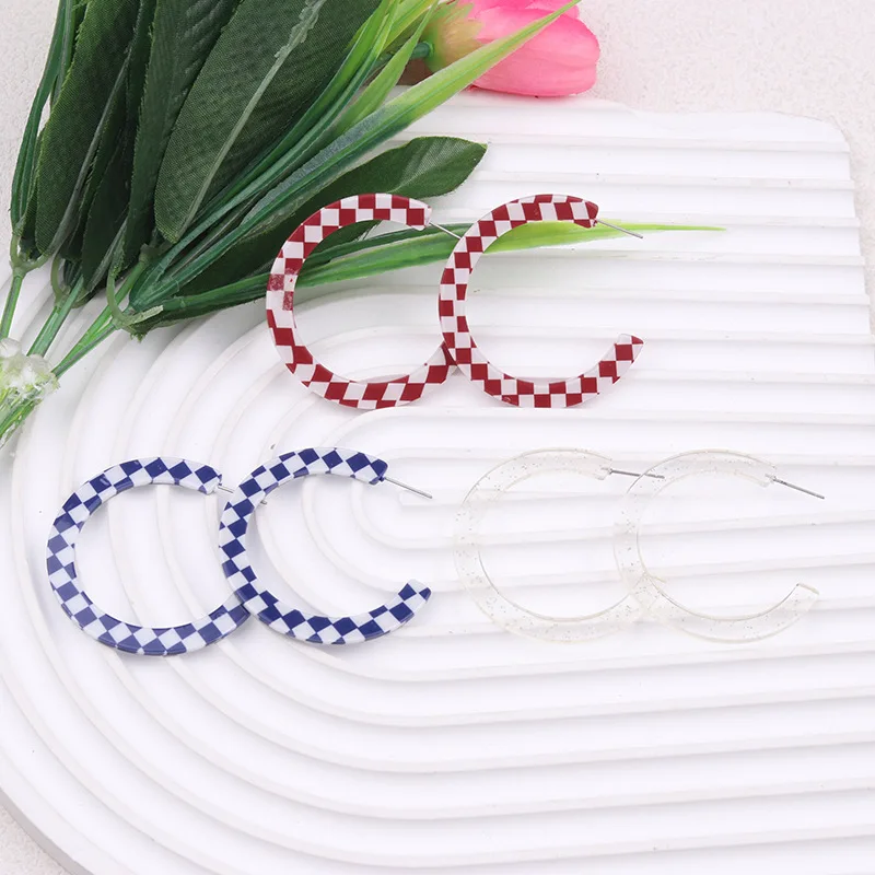 New color checkerboard flat C-shaped acrylic stud earrings ins niche large circle retro earrings jewelry women