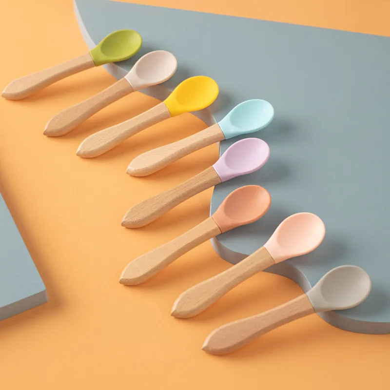 Cuchara de comida para gatos de silicona de calidad alimentaria con mango de madera, utensilio de alimentación para gatitos no tóxico para comida para mascotas húmeda/enlatada