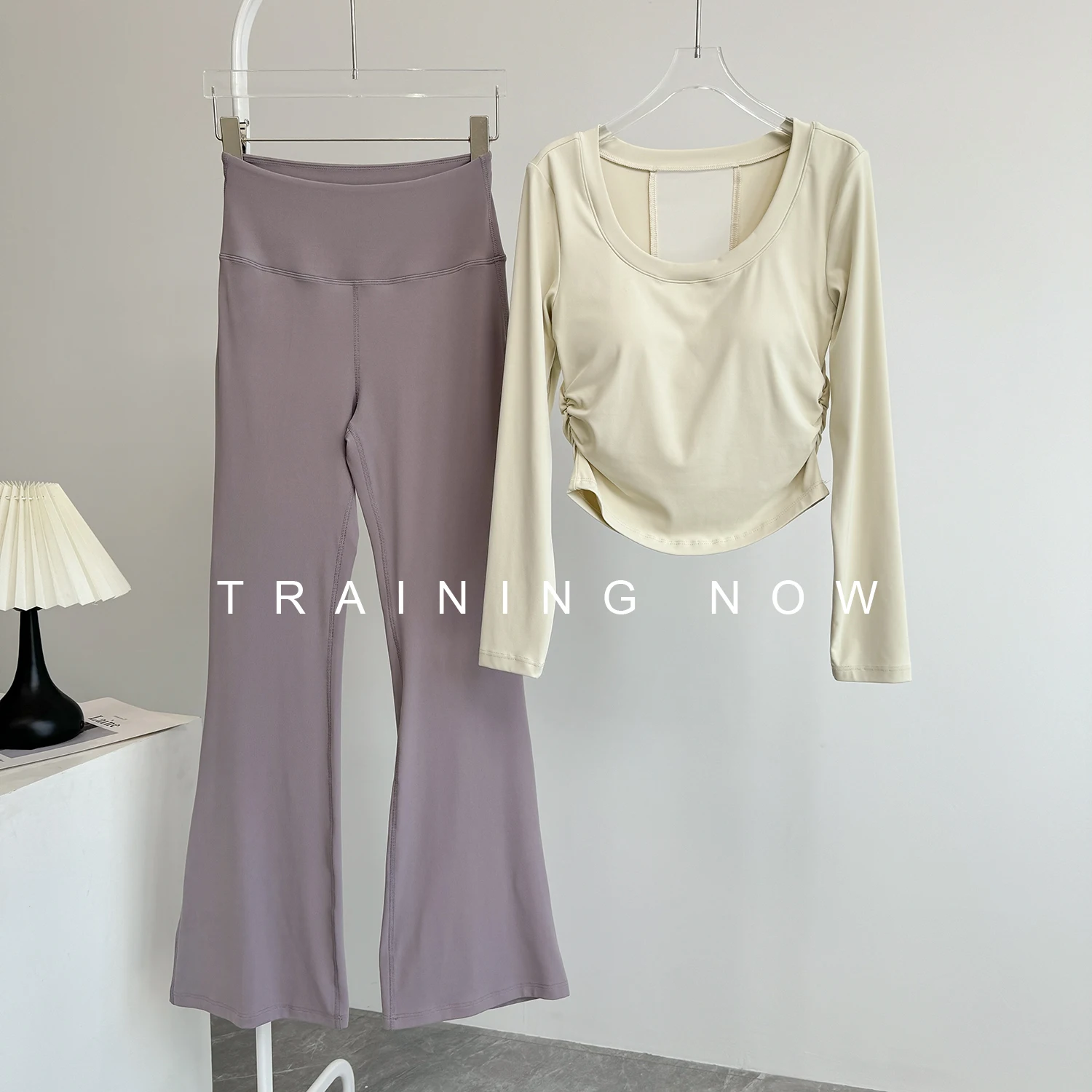 combinaison-de-fitness-pour-femmes-haut-de-gamme-haut-d'automne-et-d'hiver-pour-entrainement-pilates-course-a-pied-sport-yoga-nouvelle-collection-2025