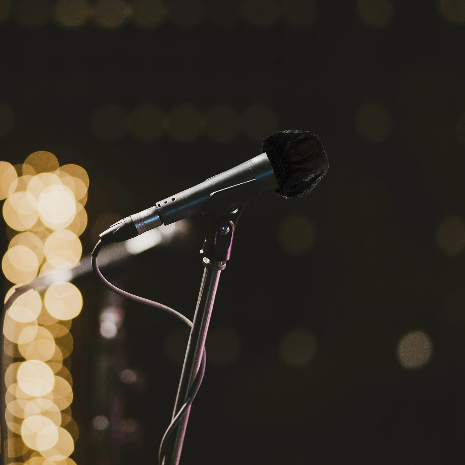 

200Pcs Disposable Microphone Windscreens Breathable Universal Mic Covers for Karaoke Conference Stage Protection Non-Woven Dust