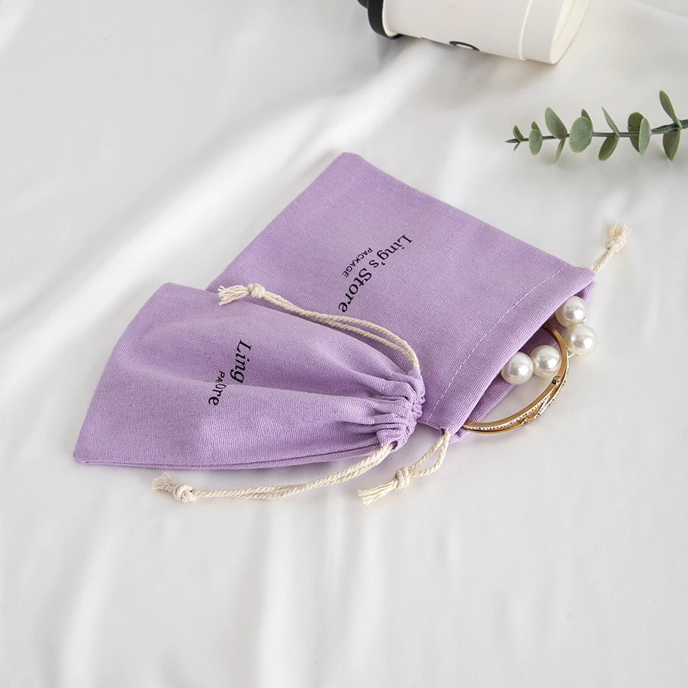 

100 шт., фиолетовая хлопковая ювелирная сумка с логотипом на шнурке, холщовая муслиновая сумка, подарок «сделай сам», духи, косметический органайзер для губной помады, карман