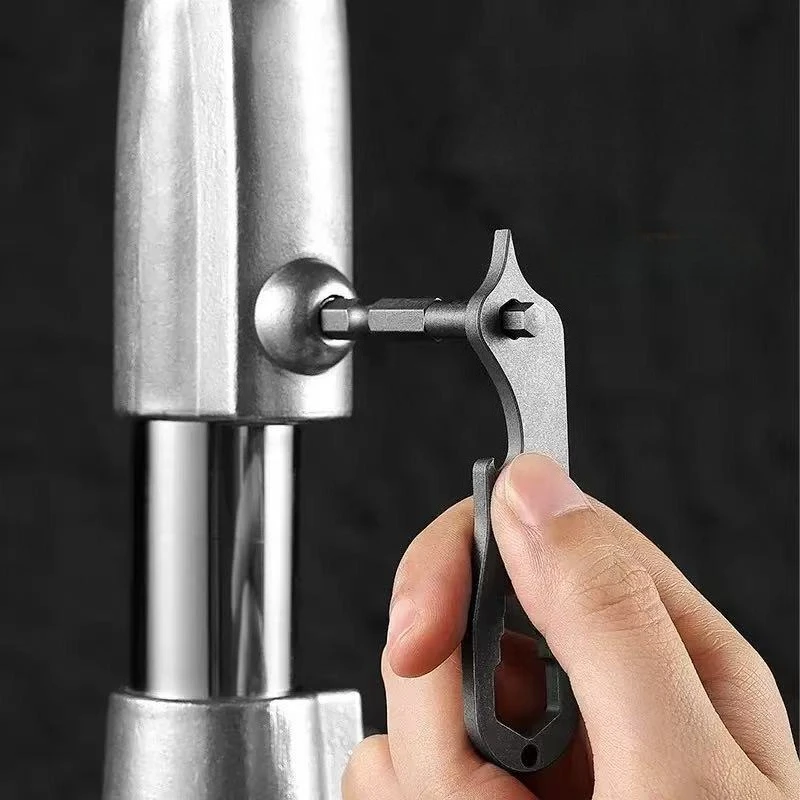 Herramienta multiusos titanio EDC con abridor botellas y clip MOLLE - imagen 2