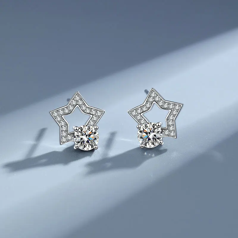 

Platinum New Arrival Korean Style Minimalist Snowflake Moissanite Stud Earrings
