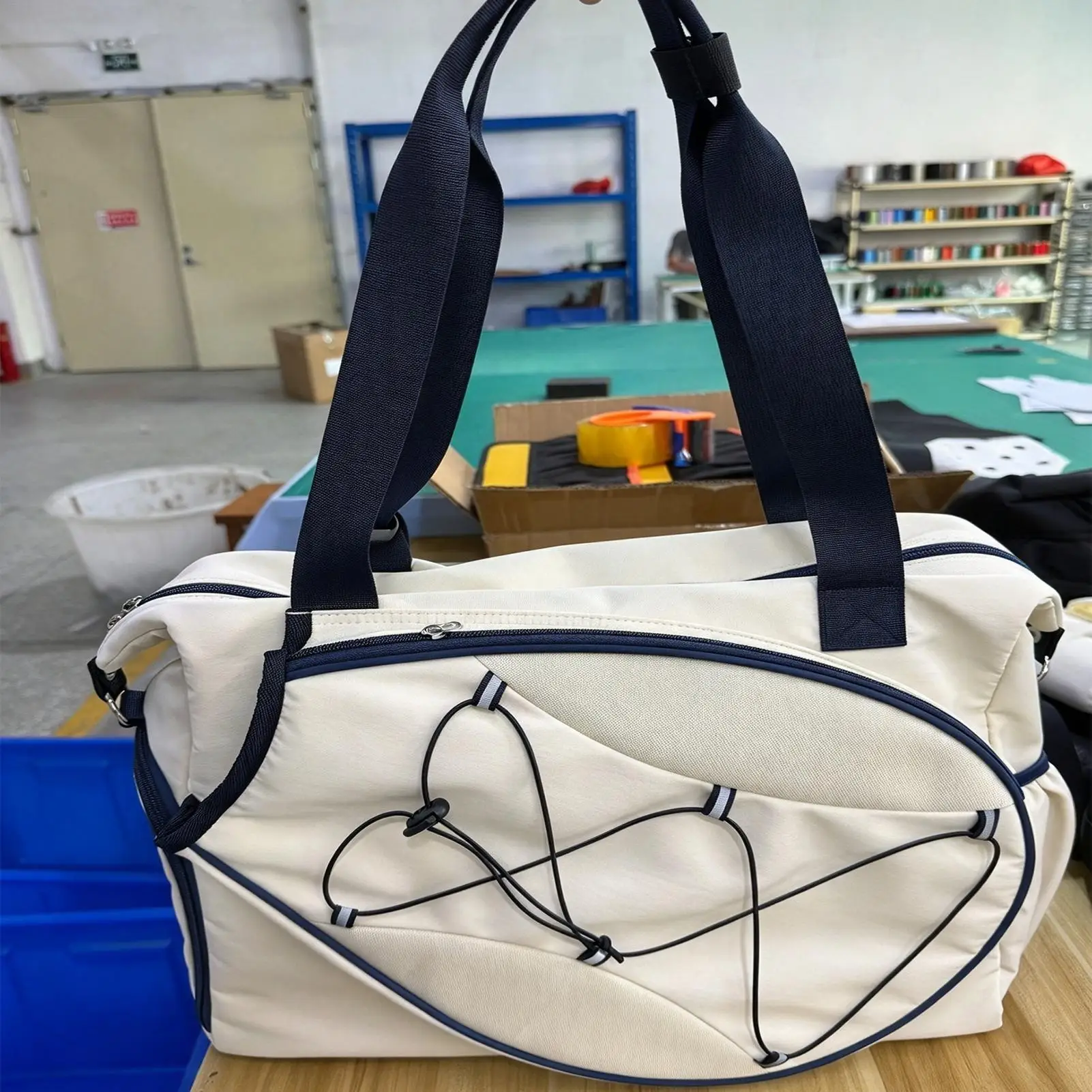 Tennis Bags For Women Holds 2 Rackets Badminton Gym Tote With Ventilated Shoe Compartment And Wet Pocket Fits 15.6in Laptop