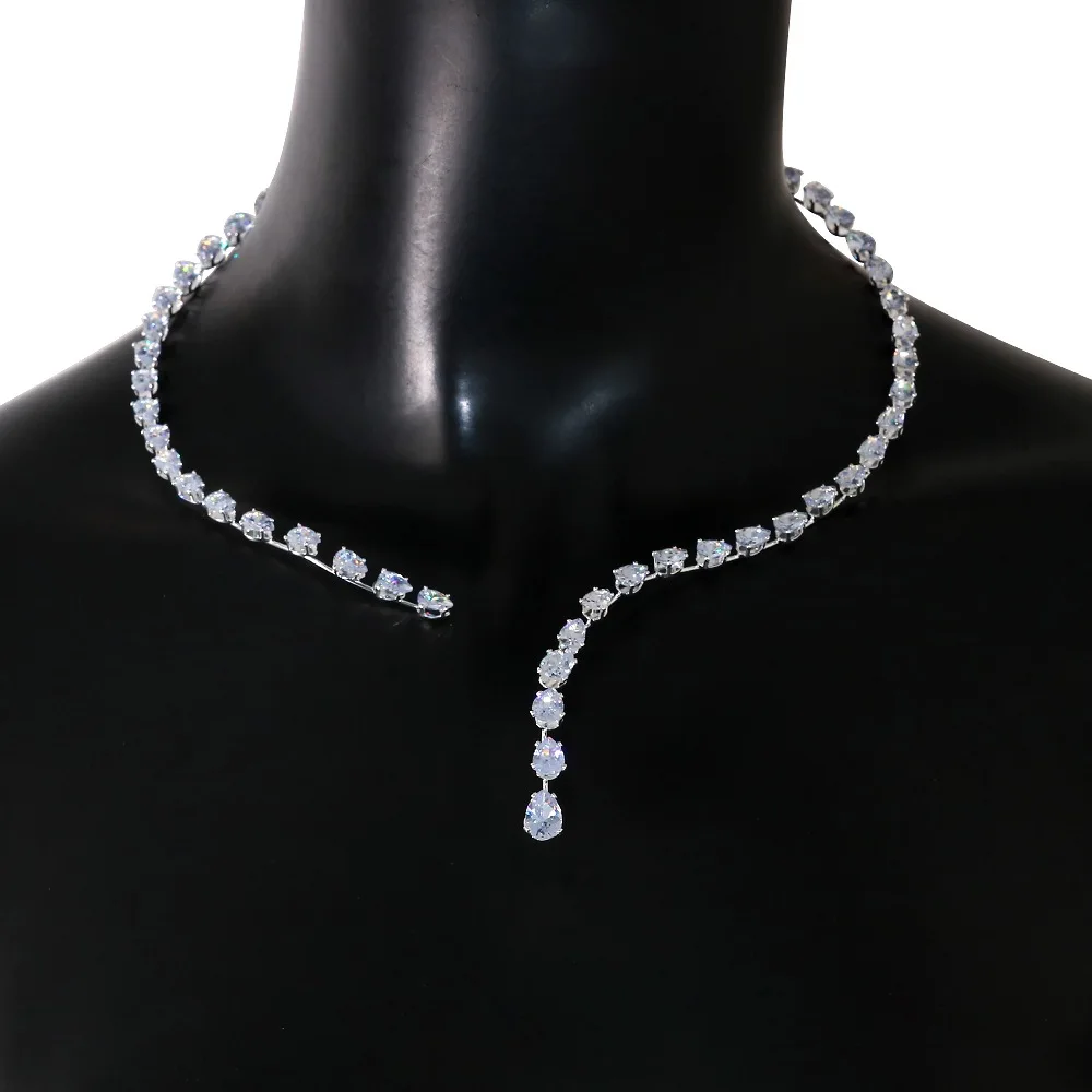 2024 Trendy Zircon Water Drop Choker Necklace for Women Bridal Jewelry Exquisite Clavicle Chain Crystal Collar Necklace Party