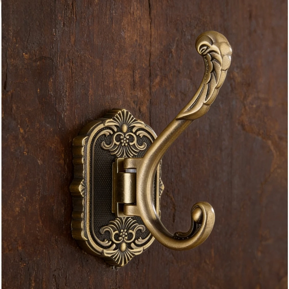 ヴィンテージバスルーム-壁掛けアンティーク真鍮フック、ジャケット装飾アクセサリー