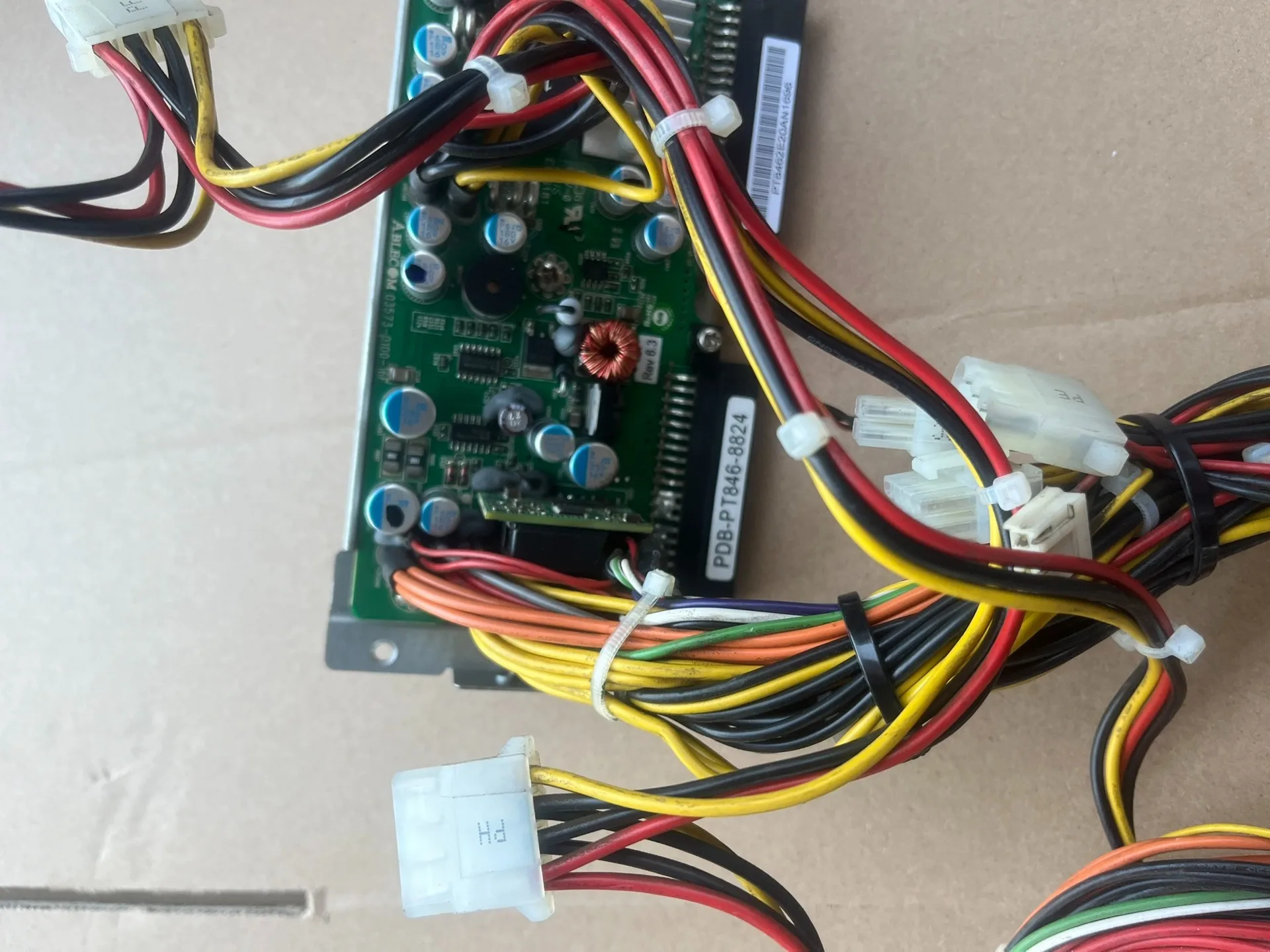 36 Disk Server Power Backplane DPB-PT846-8824