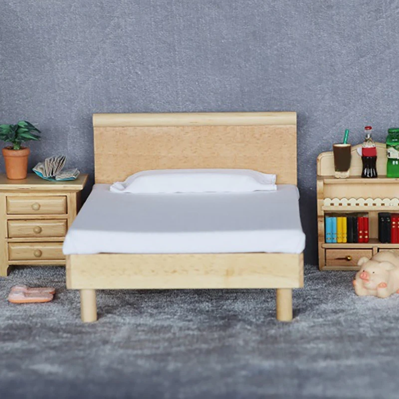 BAAA-1/12 Scale ตุ๊กตาเฟอร์นิเจอร์ Miniature ไม้เตียงคู่ตุ๊กตาอุปกรณ์เสริม House ของเล่น