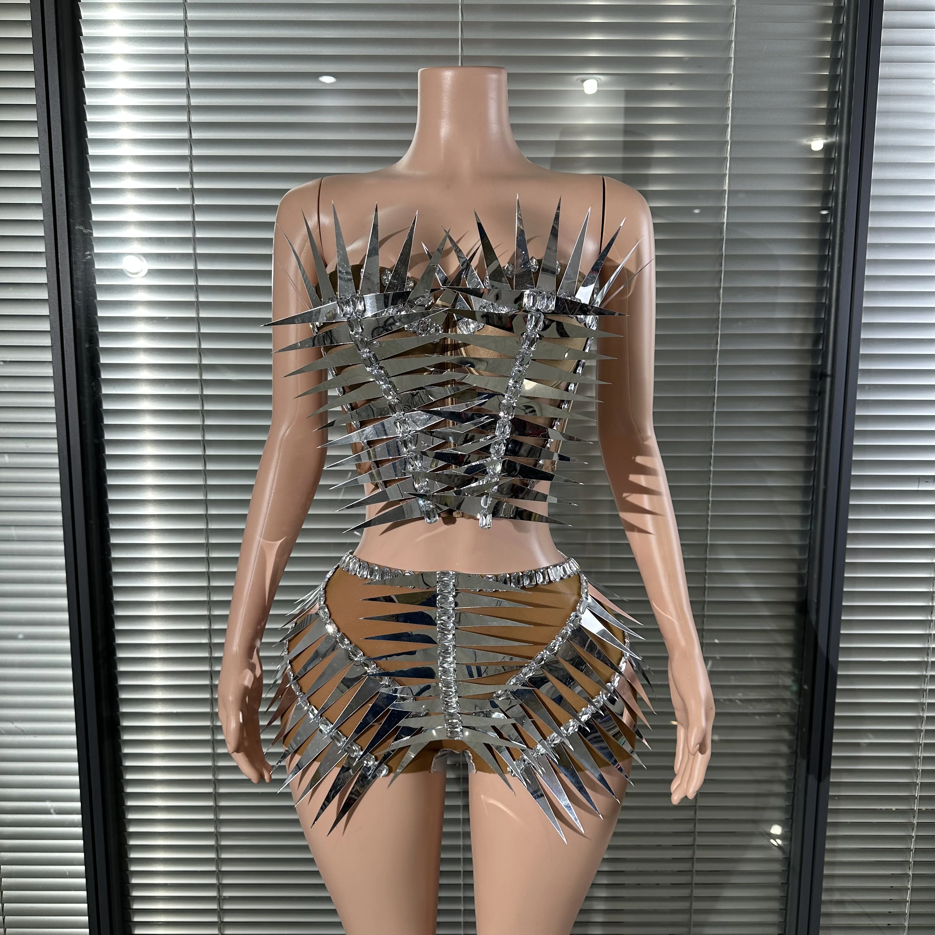 

Edgy Chrome Spike-Embellished Two-Piece Set Sexy Performance Costume Singer Stage Nightclub Avant-Garde Formal Event Attire