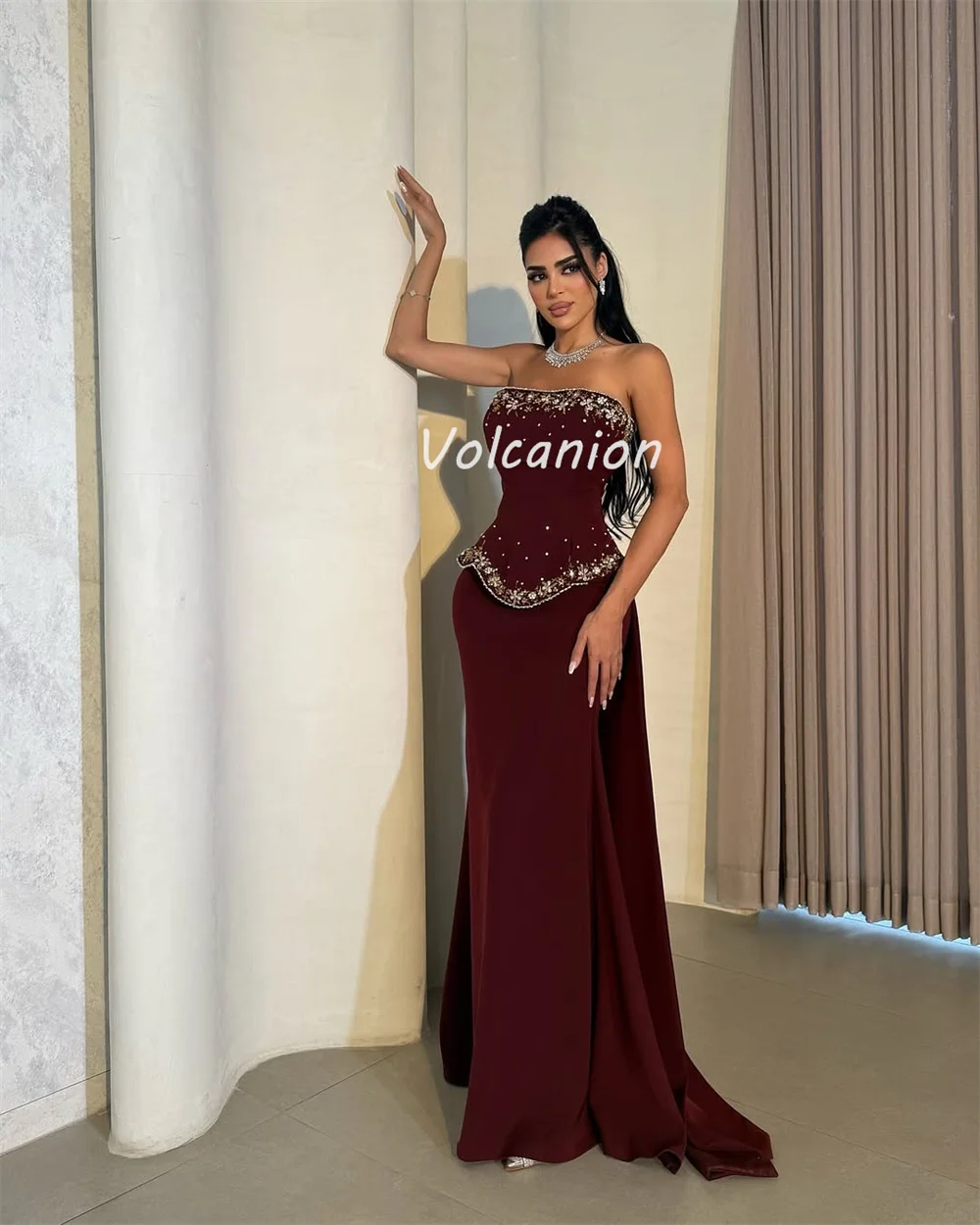 Customized Modern Style Sparkle Jersey Rhinestone Sequined Ruffle Pleat Straight Strapless Long Dresses Bespoke Occasion Dresses