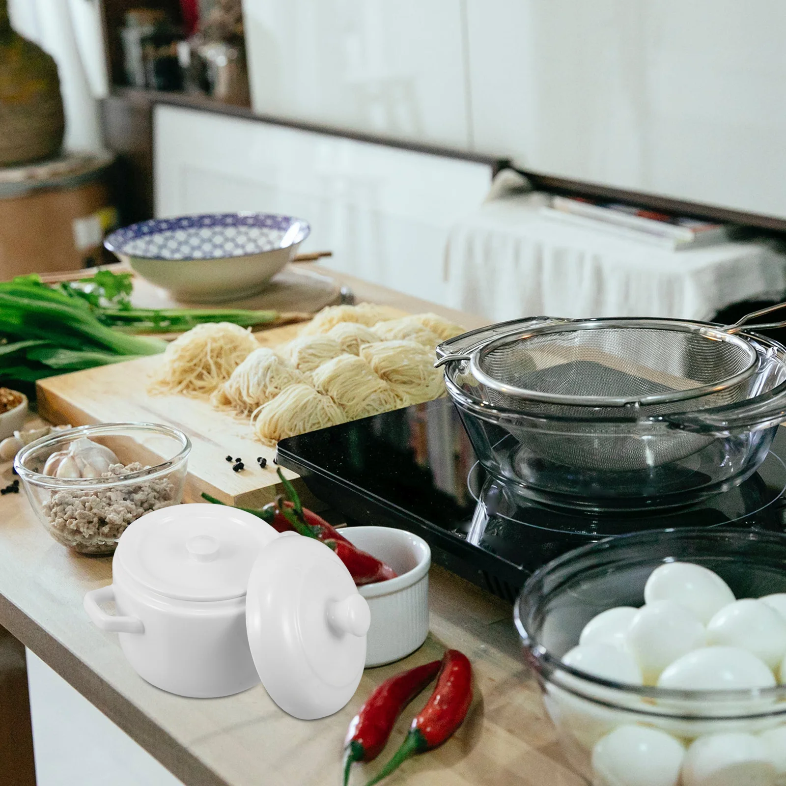 

White Ceramic Soup Pot 600ml Lid Dual Handles Porcelain Steaming Cooking Stew Small Kitchen Restaurant Ceramic Stew Pot