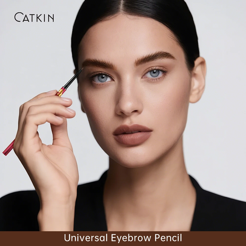 CATKIN Matita per sopracciglia in giada, punta ultrafine da 1,5 mm, impermeabile e a prova di sbavature per sopracciglia definite tutto il giorno con pennello incorporato