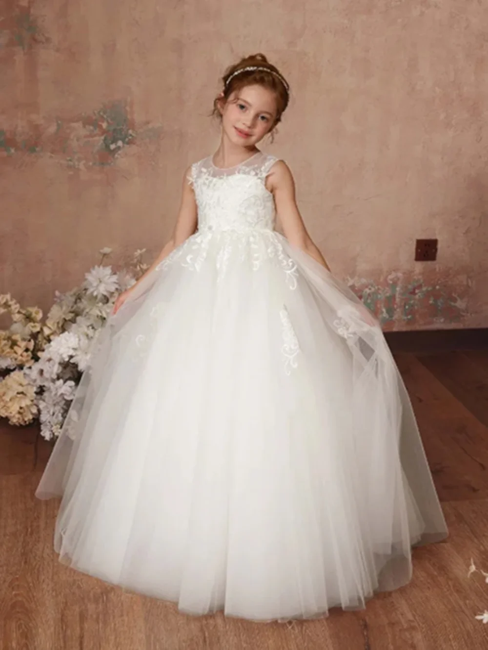 

Elegant White Lace Tulle Flower Girl Dress First Holy Communion Dress for Kids Evening Ball Gown Floor Length Wedding Dresses