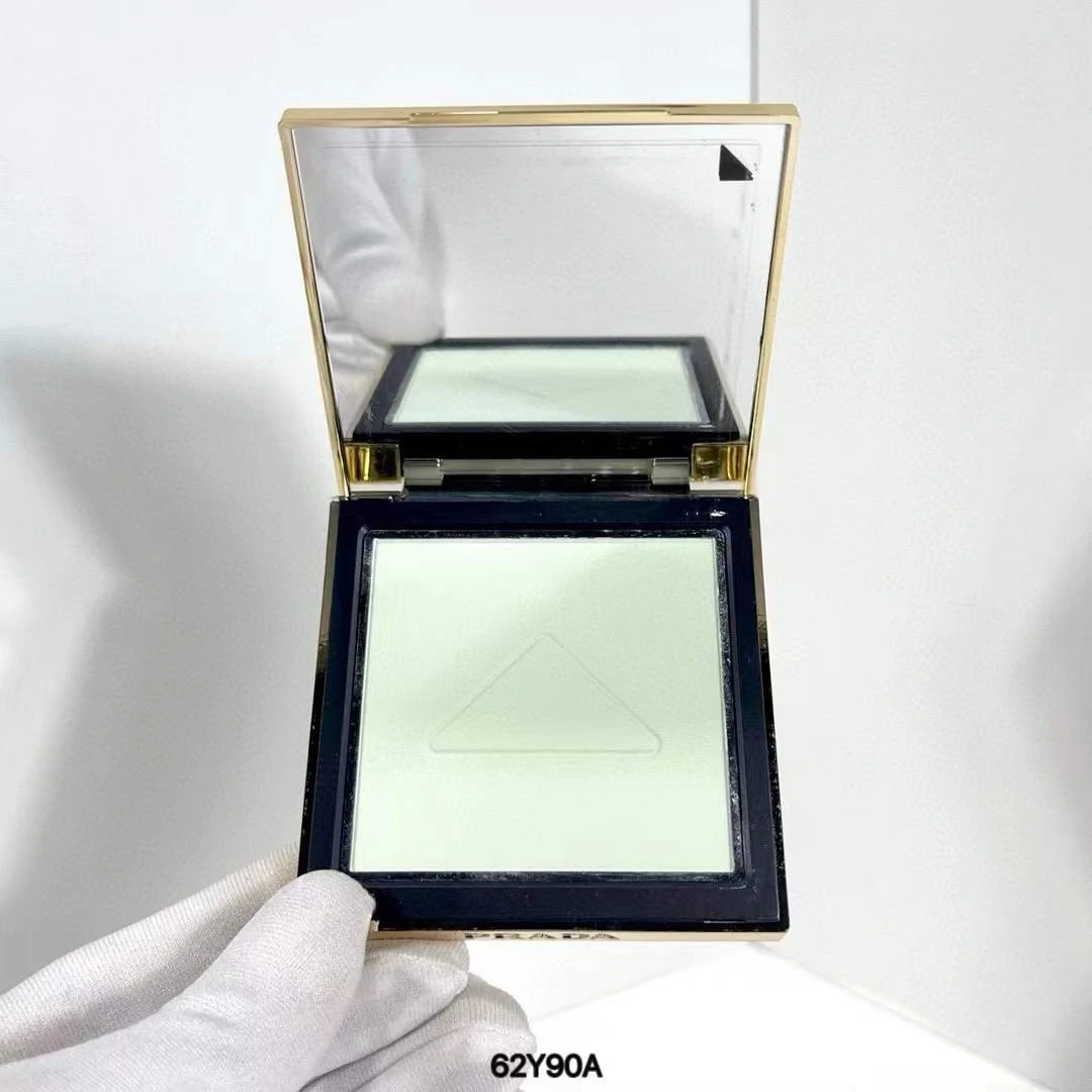 

MAKE UP BEST TOOL REBALANCING SETTING POWDER 6.8g