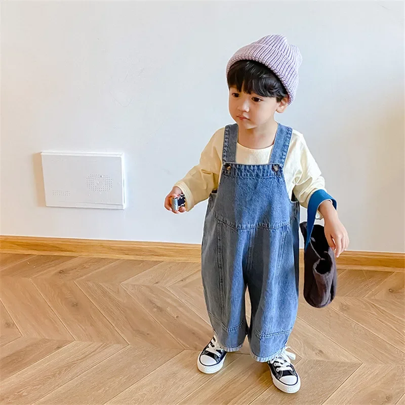 2023 New Children Loose Overalls boys girls casual all-match denim Trousers Autumn Solid Outwear 1-7Y Kids fashion bib pants