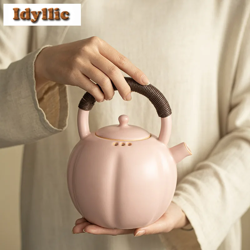 

1000ml Soda Glaze Pink Pumpkin Lifting Handle Boiling Water Kettle Large Capacity Tea Maker Pot Bubble Tea Kettle Cafes Supplies