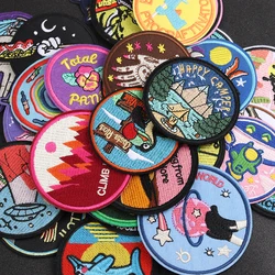 Circular Wild natural scenery Patches Badges Embroidery Patch Applique Ironing Clothing Sewing Supplies Decorative animal