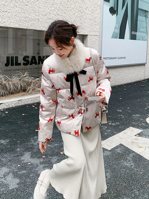 Novo Casaco de Inverno Feminino com Estampa Chinesa, Jaqueta de Plumas com Gola de Pele Quente e Design Elegante
