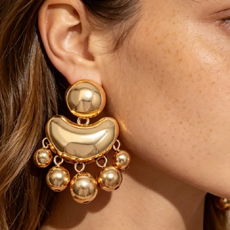 Exaggerated Gold Coin-Shaped Tassel Stud Earring Women Girls Gifts Fashion Jewelry Accessories Hot Sale Party Gift 2026 New