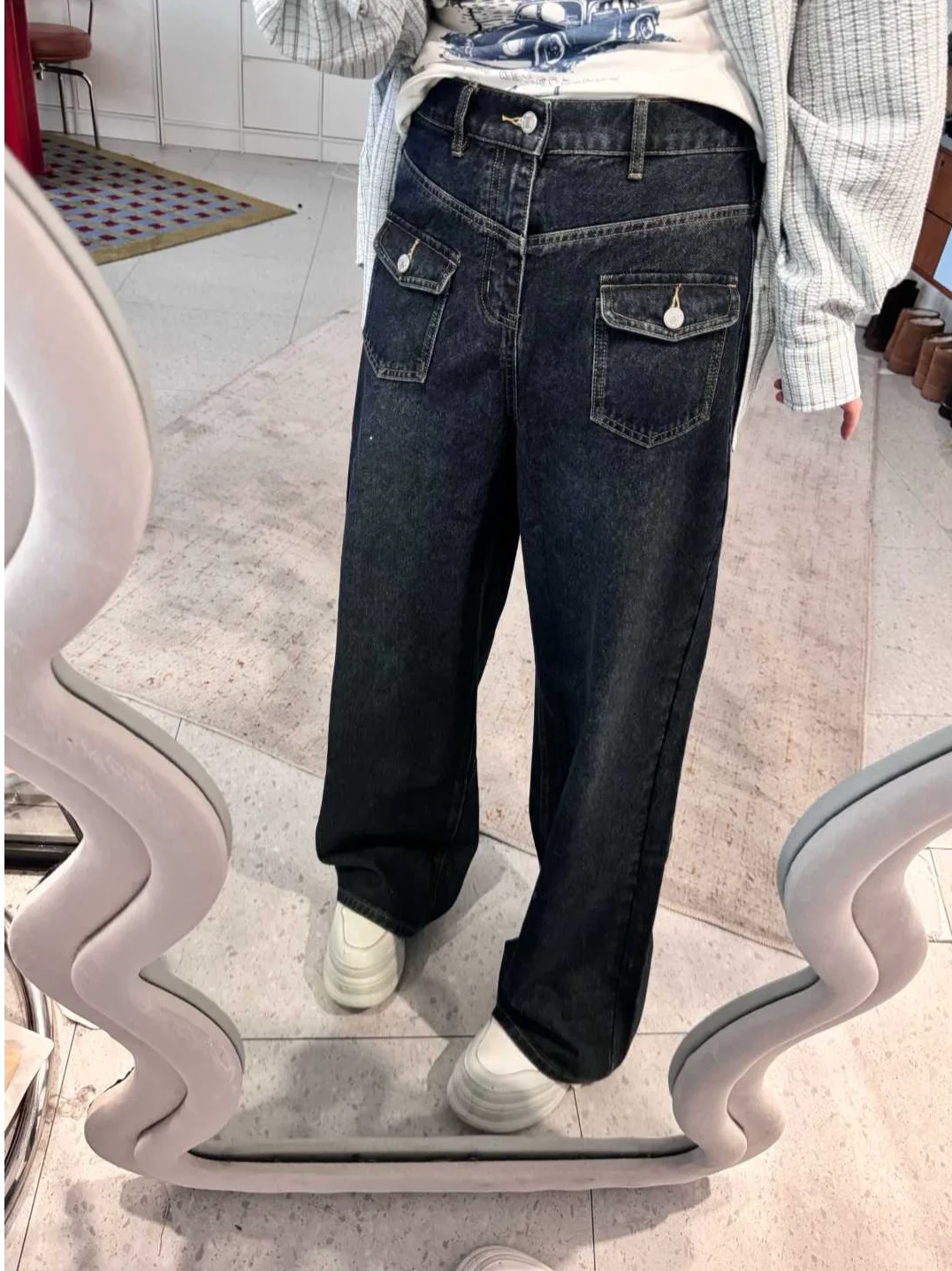 

Retro High Waist Wide Leg Jeans JINGU London Washed Elastic Waist Loose Fit Casual Style Spring Collection Ladies Jeans
