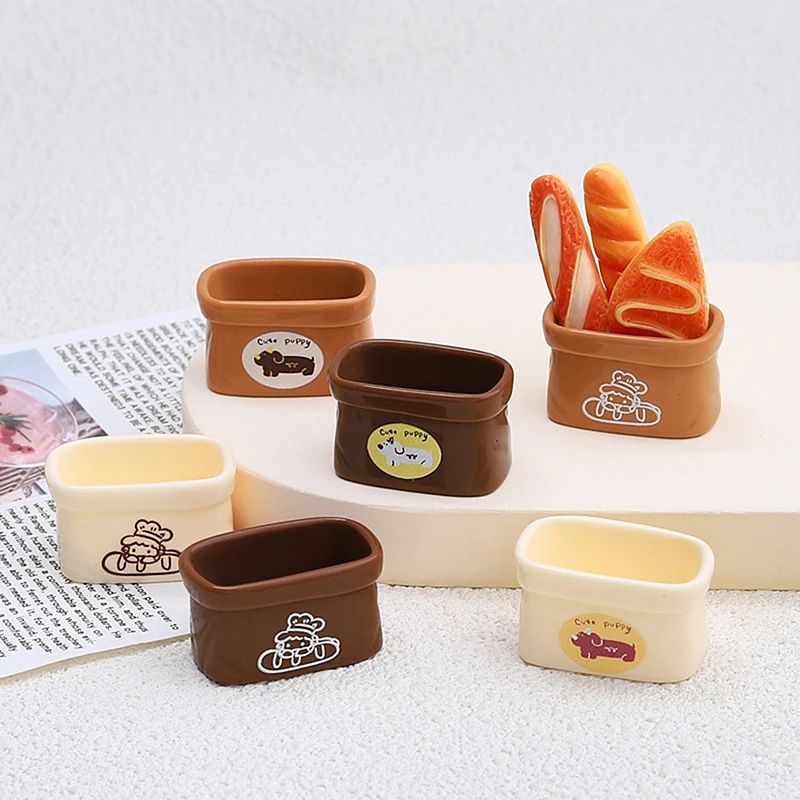 Cartoon Mini Simulation Bread Box Machine Diy Material Desktop Car Doll House Ornaments