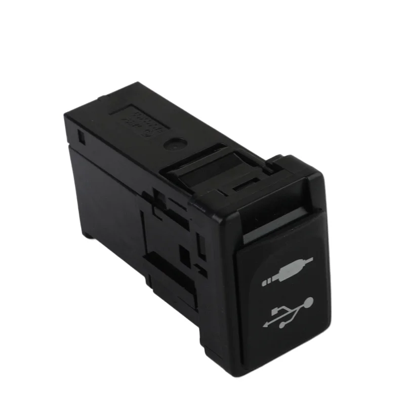 VRVR Car 861900E090 86190-0E090 FA134342A Car Automatic AUX Audio Interface USB Media Port for Toyota HIGHLANDER