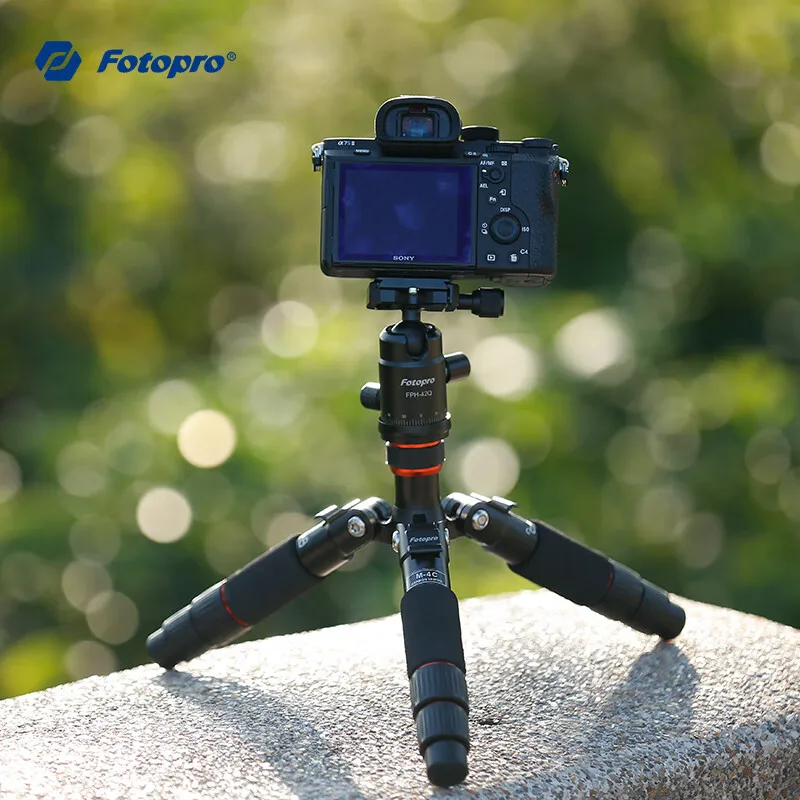 Fotopro M4C Mini Tripod: Portable Carbon Fibre Tripod for DSLR and Mirrorless Cameras, Ideal for Climbing and Macro Photography