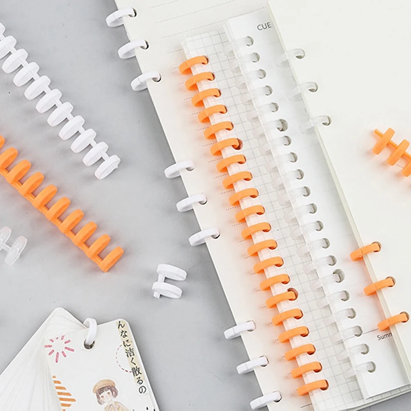 Anelli a spirale a molla con anello di rilegatura in plastica a fogli mobili a 30 fori per 30 fori A4 A5 A6 forniture per ufficio di cancelleria per quaderni di carta