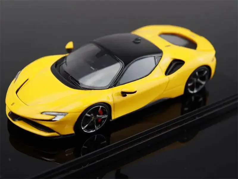 LF Model 1:64 Novitec SF90 Red / Black / Yellow / White limited699 Diecast Model Car