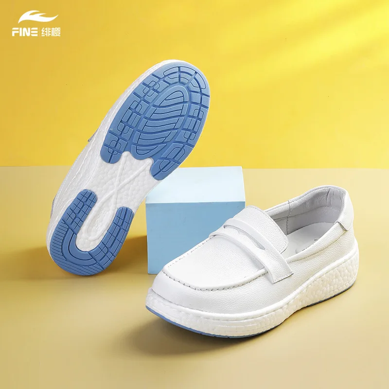 

Cowhide nurse shoes on the top layer Work shoes Soft soles are breathable, non-slip and not tiring, especially for nurse shoes