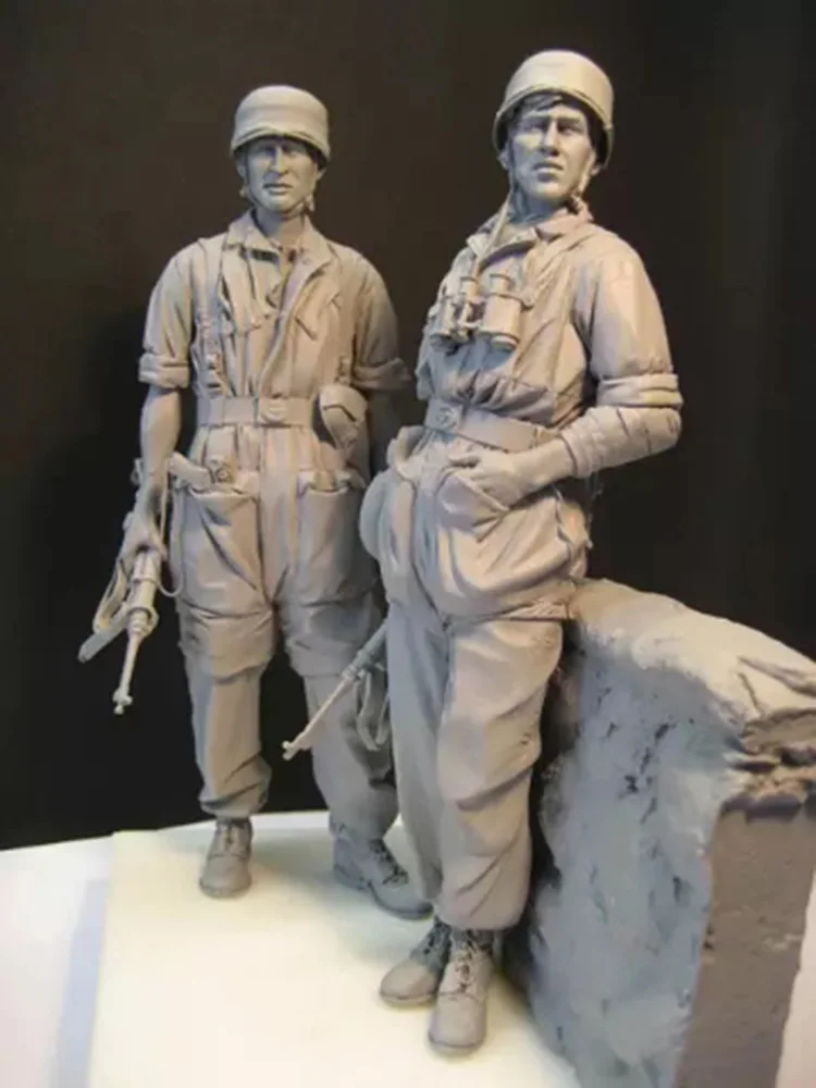 

Unassambled 1/16 ancient stand crew include 2 (WITH WALL ) Resin figure miniature model kits Unpainted