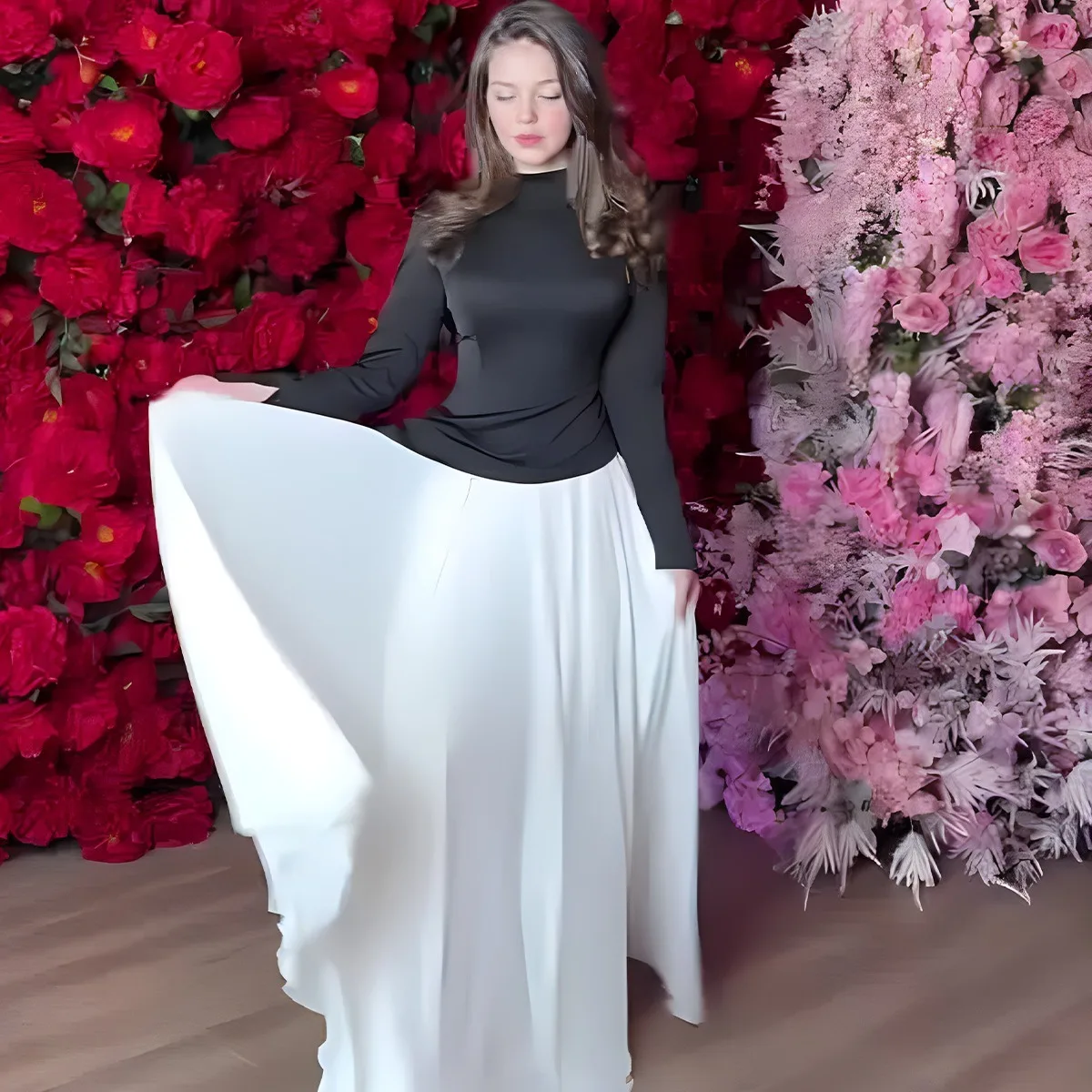 

2026 Autumn New Black And White Patchwork Elegant Ruched Waist Slimming Flared Dress For Women Dubai Luxury Islam Elegant